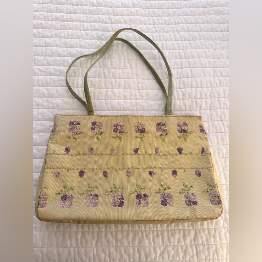 Vintage Rafe New York Enbroidered Floral Purse
